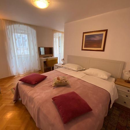 Rooms Base Spalato Esterno foto