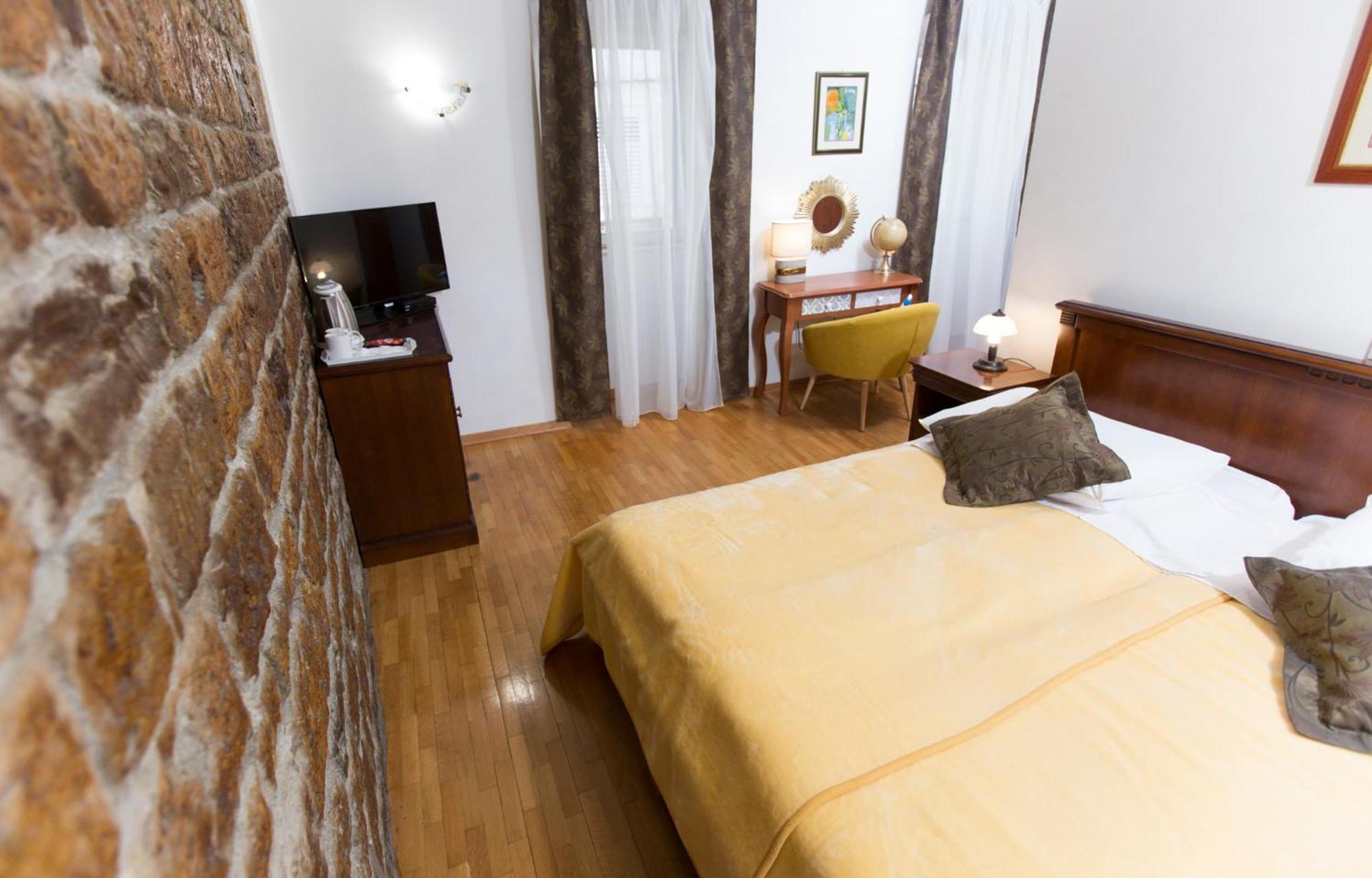 Rooms Base Spalato Esterno foto