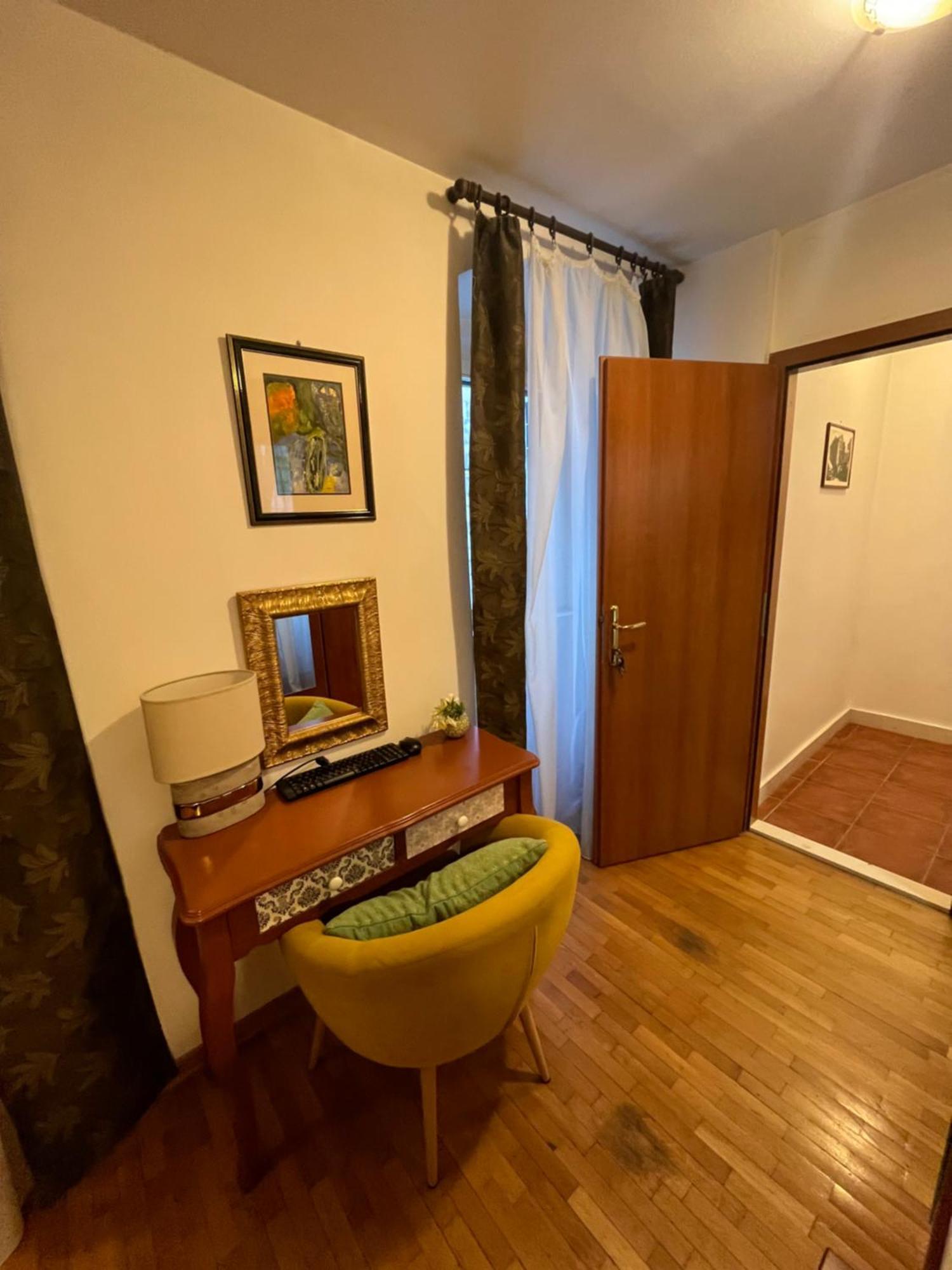 Rooms Base Spalato Esterno foto
